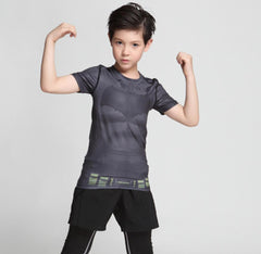 Kid's Batman "Outsiders" Short Sleeve Compression Rash Guard-RashGuardStore