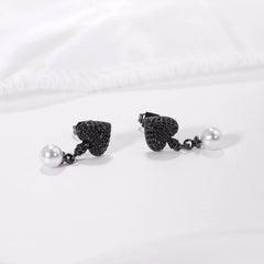 Women's Poker Spade Imitation Pearl Drop Earrings
