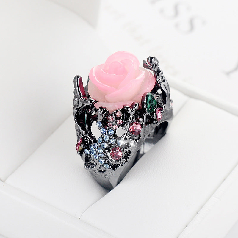 Women's 'Mother Earth' Peony Rose Flower Tree Vine Lizard Tungsten Carbide Ring