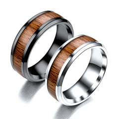 Men's 8mm Vintage Wood Grain Polished Tungsten Carbide Ring